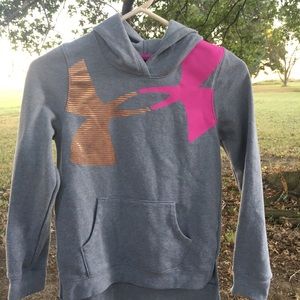 Under Armour girls large hooded sweatshirt